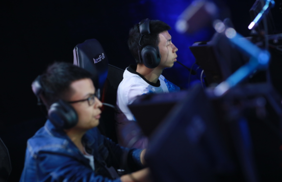 黑人街头篮球冲突攻略手游：点燃你的篮球激情！